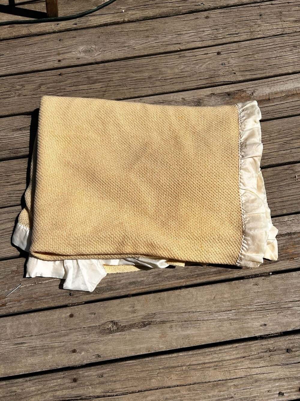 Vintage Forstmann by Stevens 100% Wool Waffle Knit Blanket with Satin Trim
